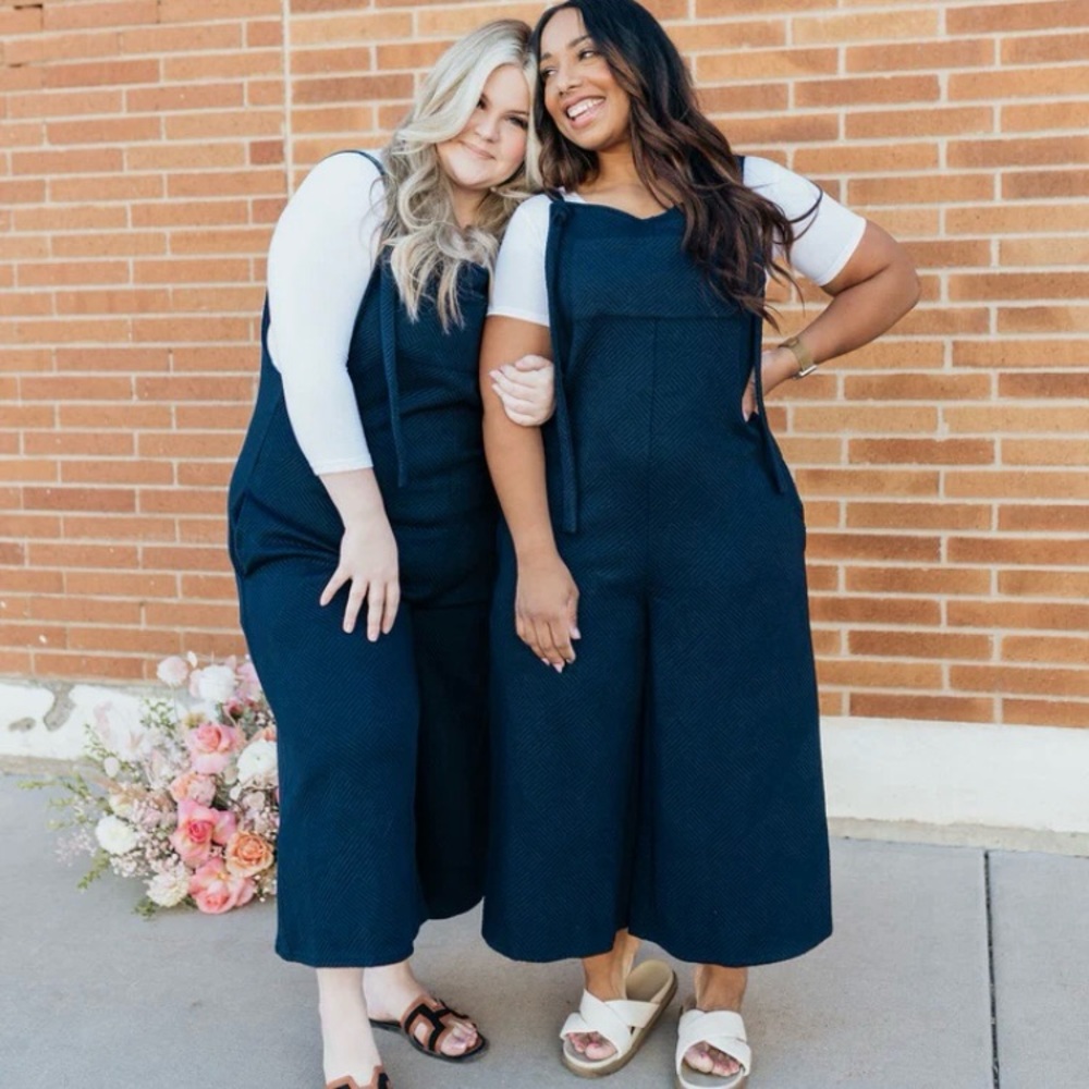 See N Be Seen women’s 3X Navy blue jumper overalls jumpsuit modest NWT feminine